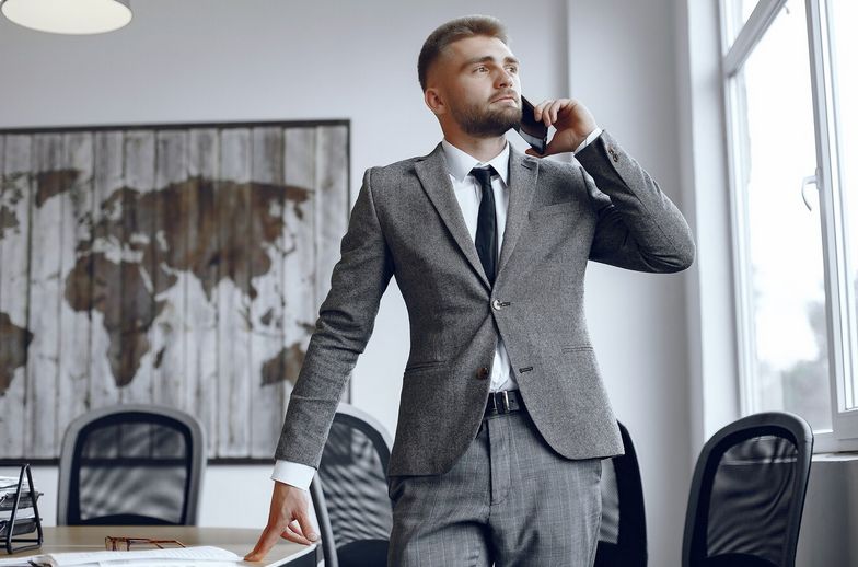 Искусство спокойного руководства: как избежать стресса на работе