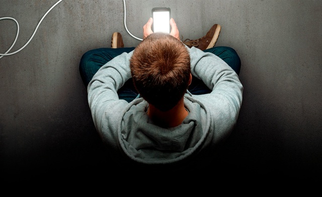 Цифровые зависимости: Как технологии стали нашими ловушками