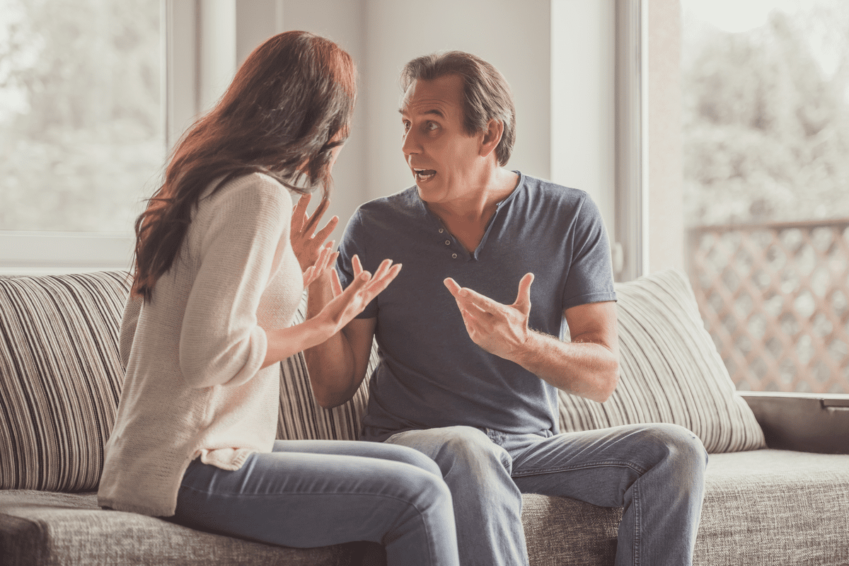 Трагедия у могилы: обвинения, неожиданные встречи и горькие упреки